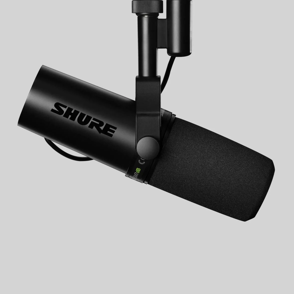 Shure SM7DB Dynamic Microphone with Built-In Preamp - Image 3