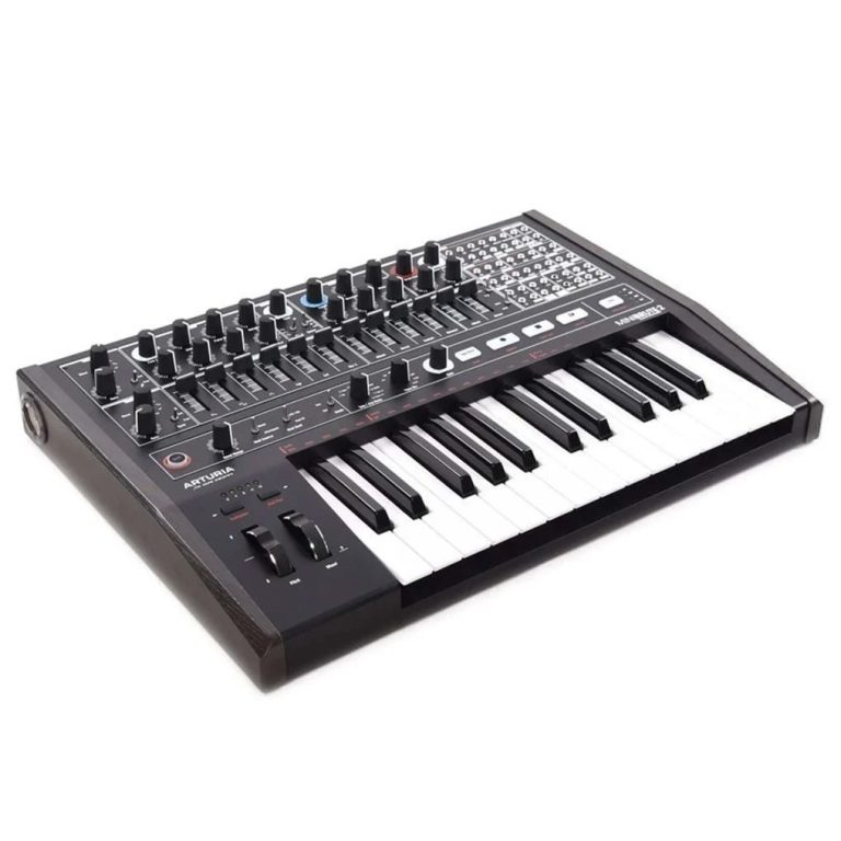 Arturia MiniBrute 2 Noir : Semi-modular Analog Synthesizer
